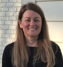 Headshot of Jess Tierney.